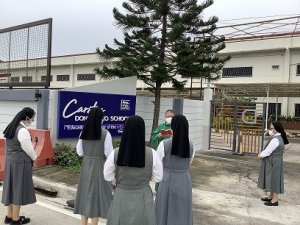 新校門、守衛所そして外壁