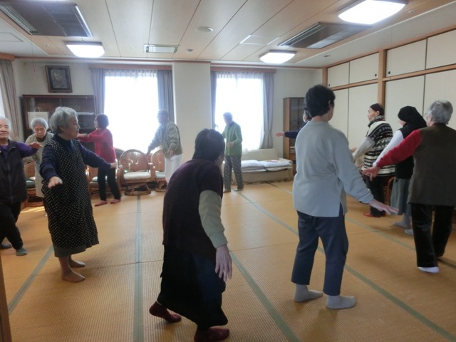 民踊クラブ