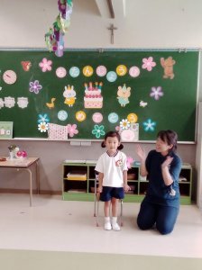 すみれぐみお誕生日会(8・9月生まれ)