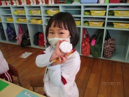 粘土遊び　くま（年少）